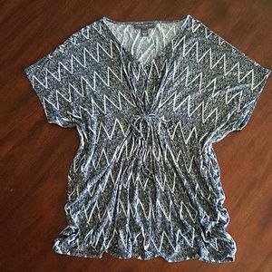 A Pea in the Pod Maternity Top